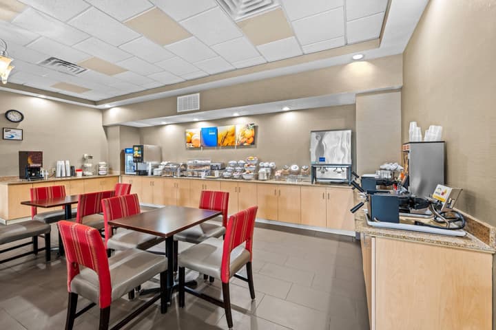 Comfort Suites Near Gettysburg Battlefield Visitor Center