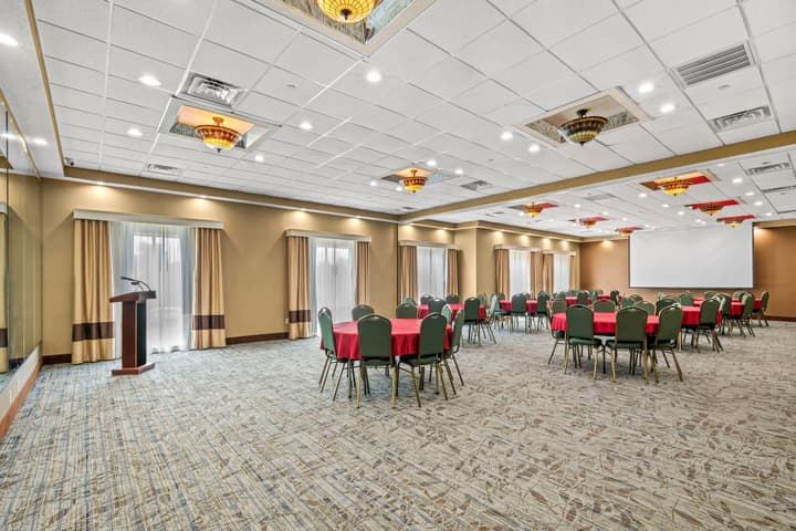Comfort Suites Near Gettysburg Battlefield Visitor Center
