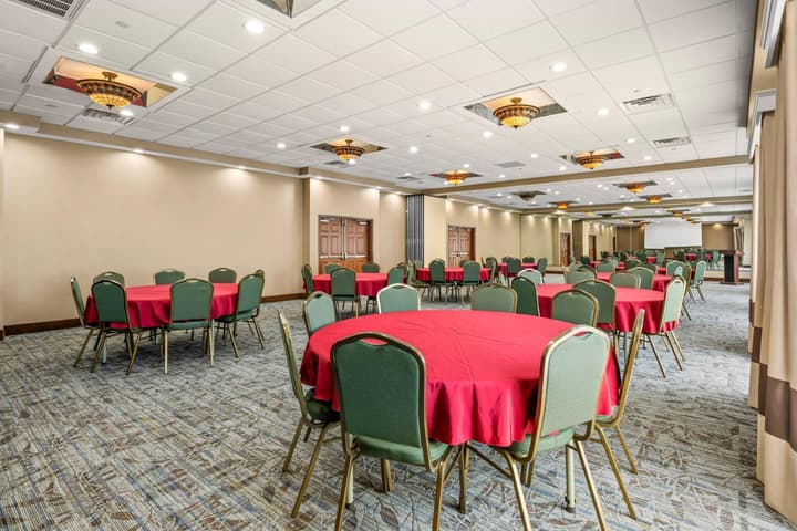 Comfort Suites Near Gettysburg Battlefield Visitor Center