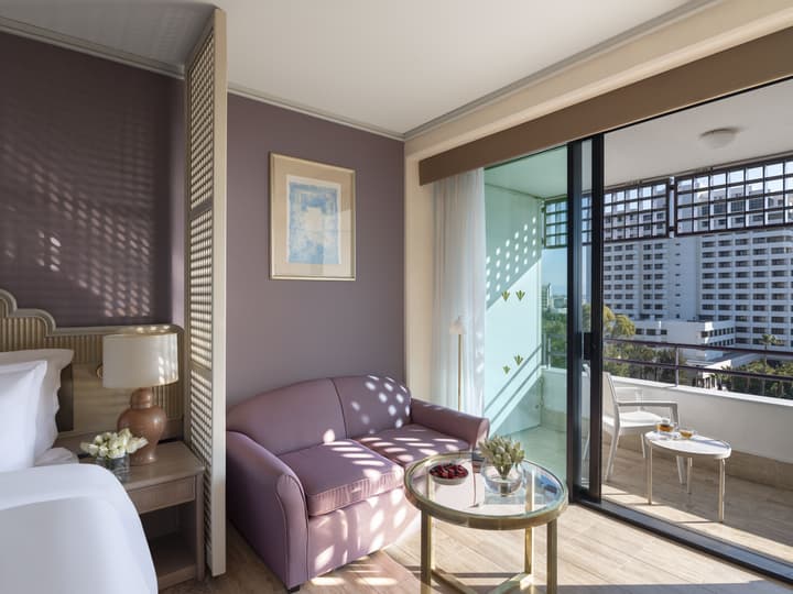 Rixos Downtown Antalya All Inclusive - The Land of Legends Access