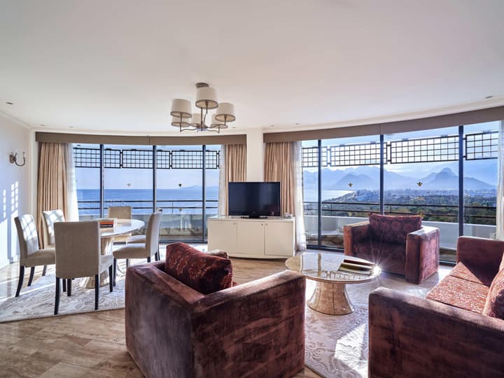 Rixos Downtown Antalya All Inclusive - The Land of Legends Access