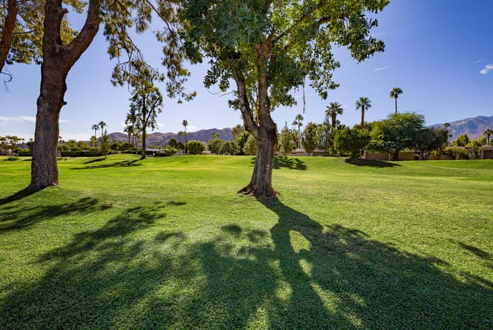 Travelodge by Wyndham Palm Springs