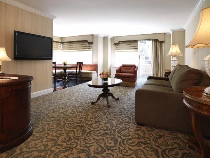 The Kimberly Hotel
