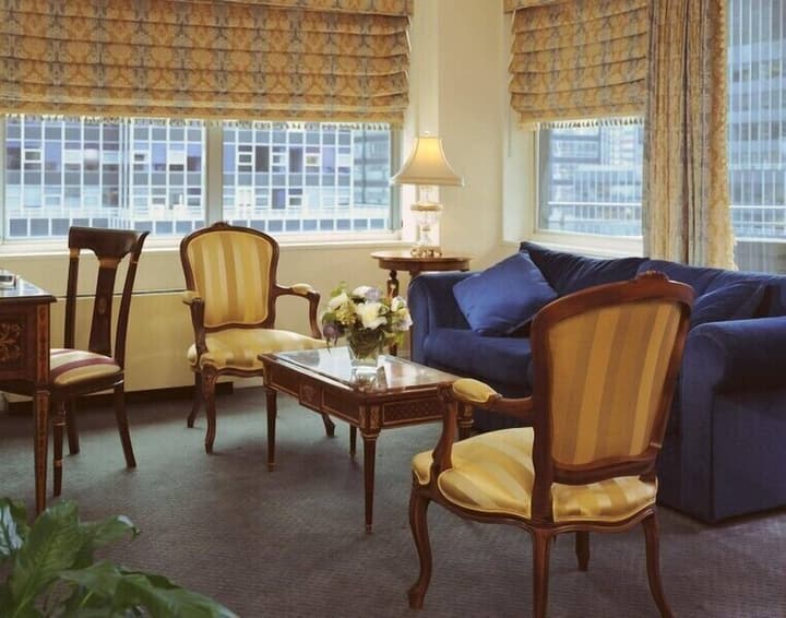 The Kimberly Hotel