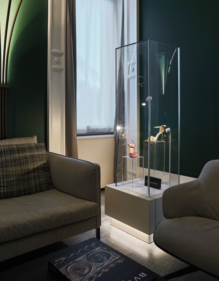 De Bonart Naples, Curio Collection by Hilton