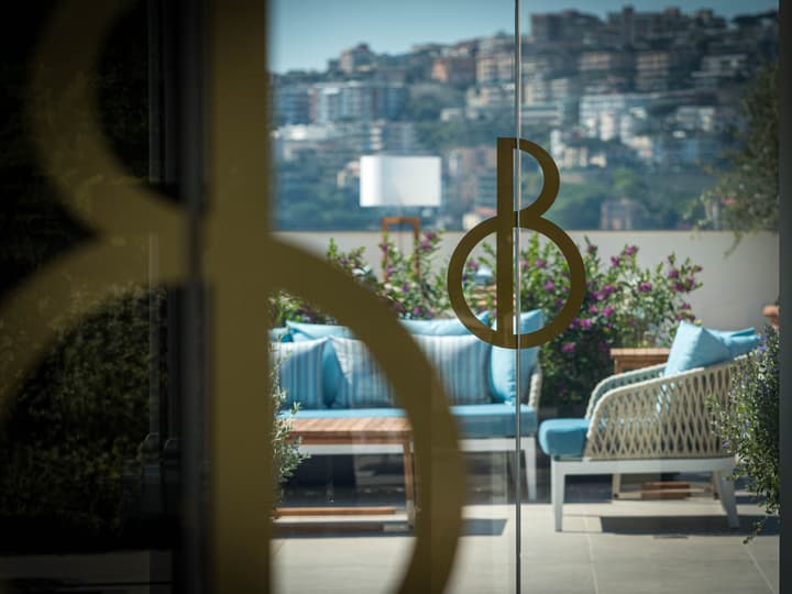 De Bonart Naples, Curio Collection by Hilton