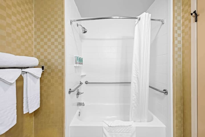 Best Western De Anza Inn