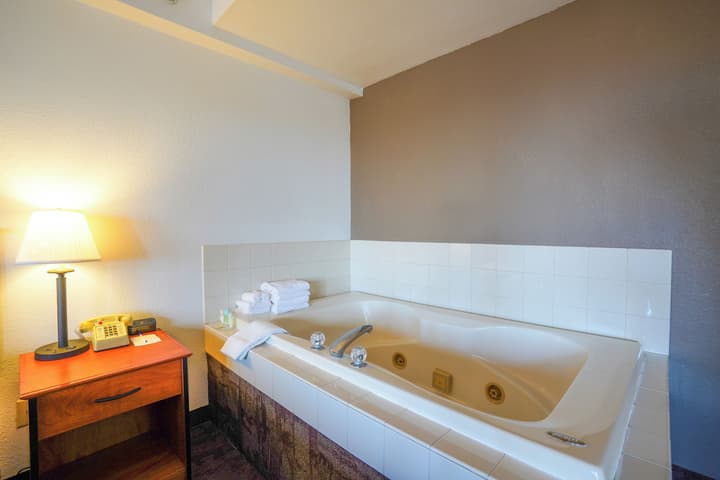 Lake Mead Inn