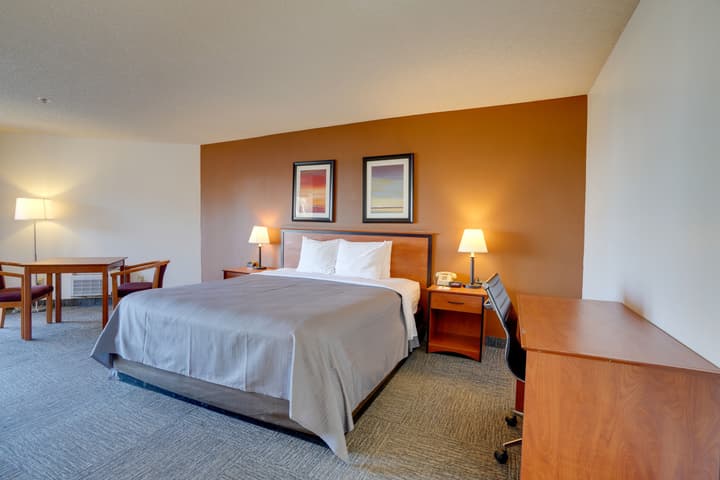Lake Mead Inn