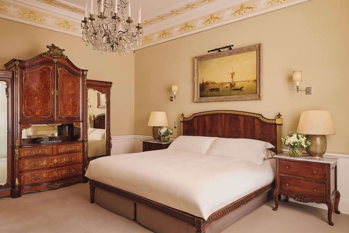 The Connaught, Maybourne