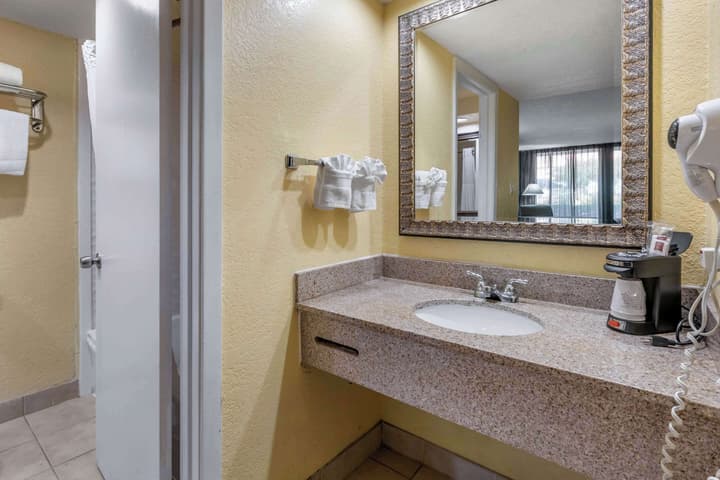 Clarion Inn Orlando International Drive - ICON Park