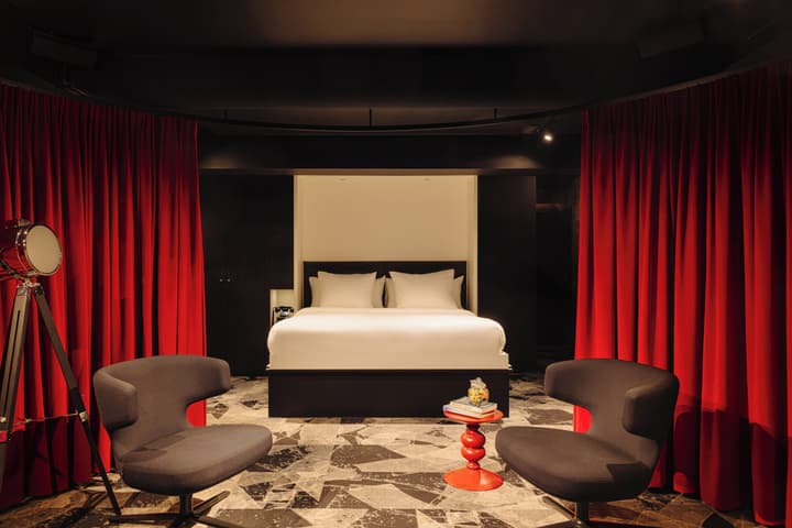 Leonardo Hotel Rotterdam Savoy