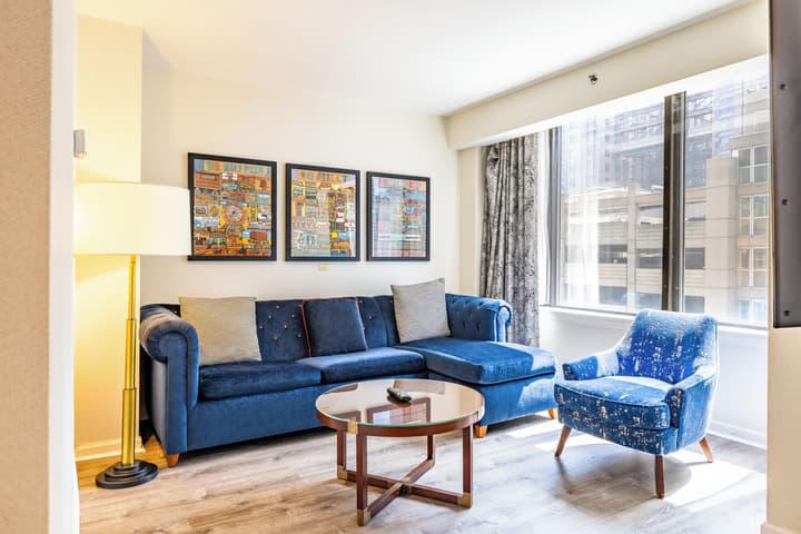 The Chicago Hotel Collection - Magnificent Mile