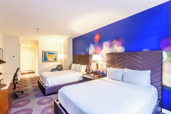 The Chicago Hotel Collection - Magnificent Mile