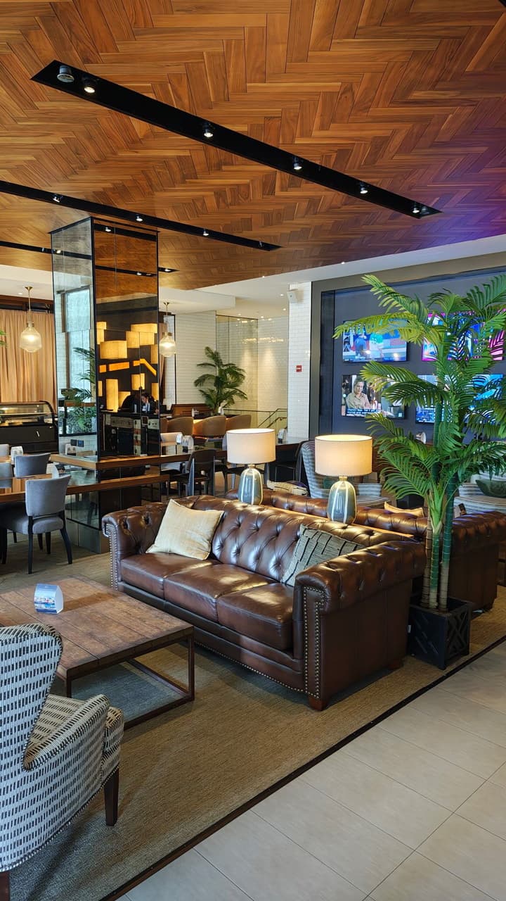 The Chicago Hotel Collection - Magnificent Mile