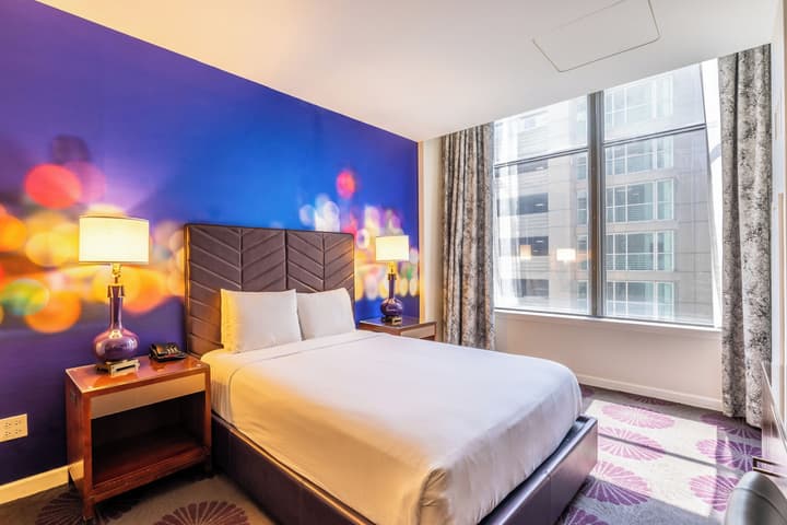 The Chicago Hotel Collection - Magnificent Mile