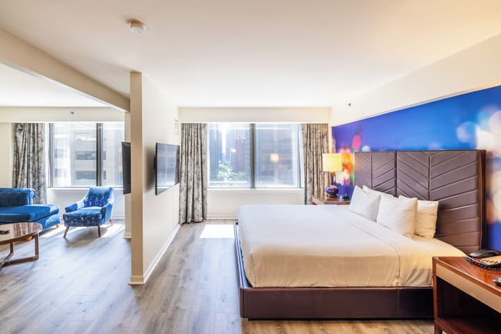 The Chicago Hotel Collection - Magnificent Mile