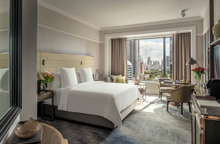 Four Seasons Hotel Singapore