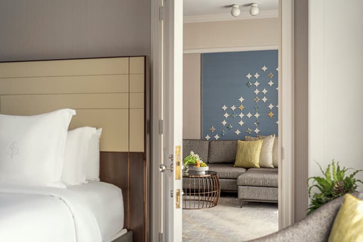 Four Seasons Hotel Singapore