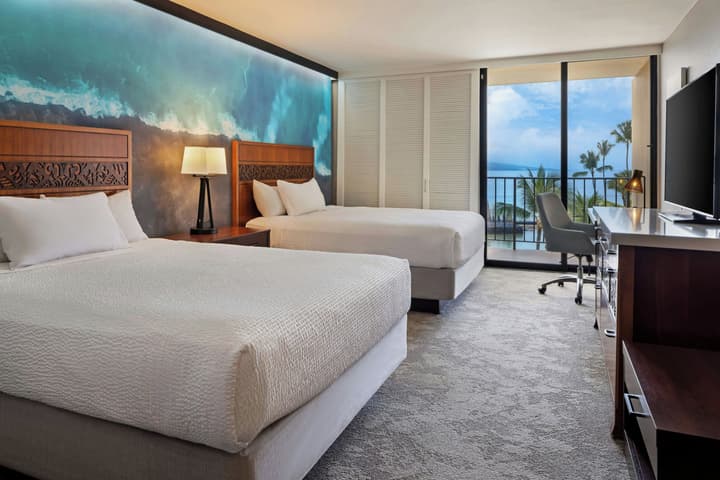 Courtyard by Marriott King Kamehameha's Kona Beach Hotel