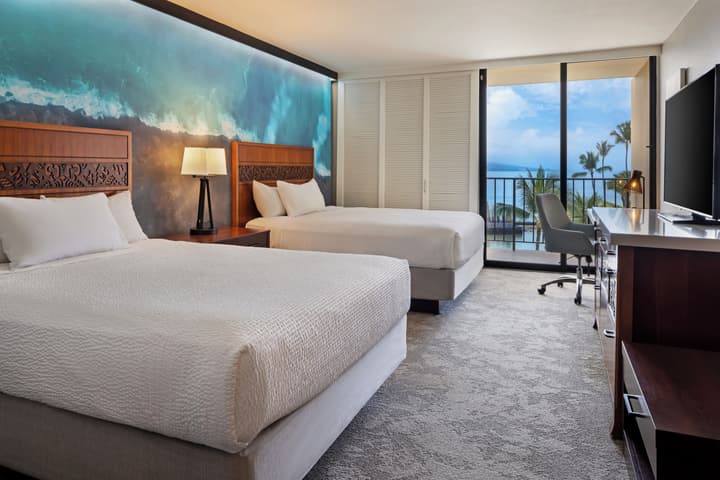 Courtyard by Marriott King Kamehameha's Kona Beach Hotel