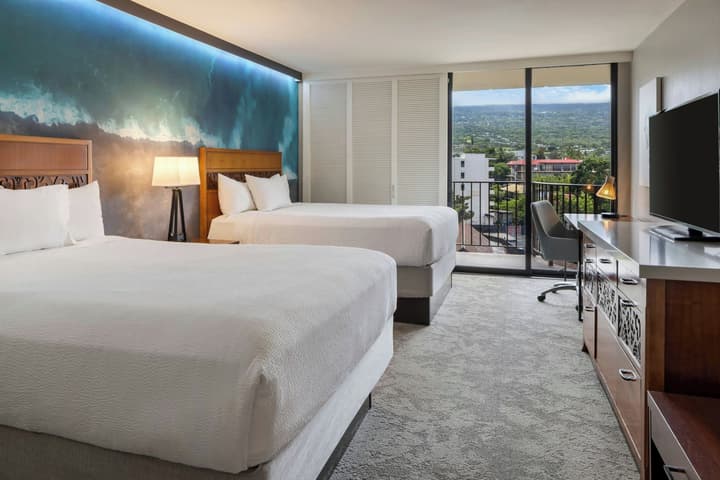 Courtyard by Marriott King Kamehameha's Kona Beach Hotel