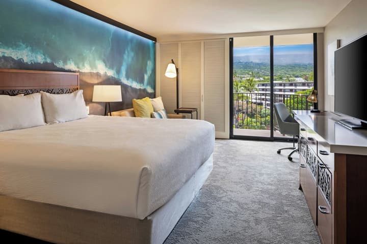 Courtyard by Marriott King Kamehameha's Kona Beach Hotel
