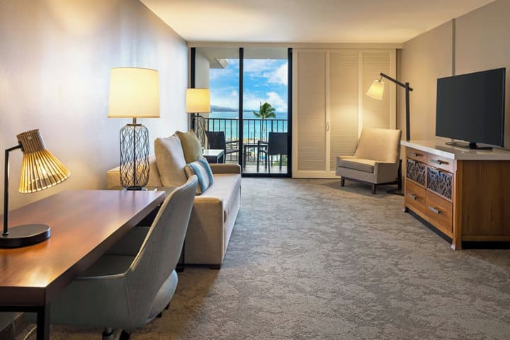 Courtyard by Marriott King Kamehameha's Kona Beach Hotel
