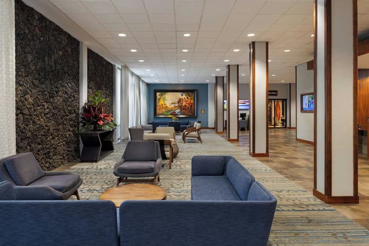 Courtyard by Marriott King Kamehameha's Kona Beach Hotel