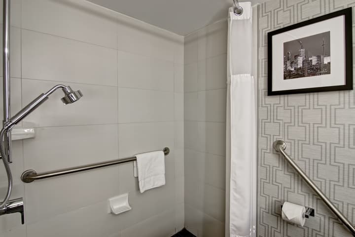 DoubleTree by Hilton Hotel Toronto Downtown