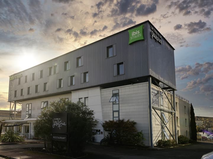ibis Styles Bordeaux Begles Arena