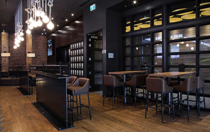 Sandman Signature Vancouver Downtown Hotel