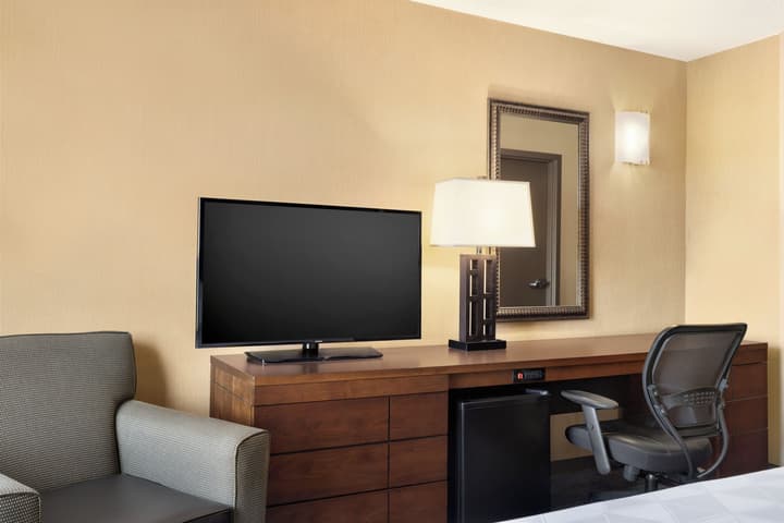 Holiday Inn National Airport/Crystal City by IHG