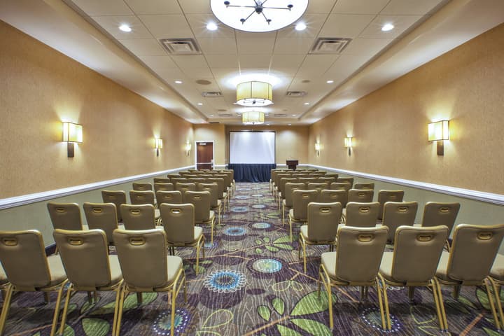 Holiday Inn National Airport/Crystal City by IHG