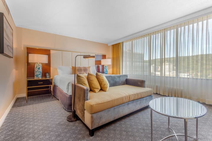 Hotel Omni Mont-Royal