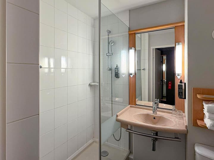ibis Rennes Cesson
