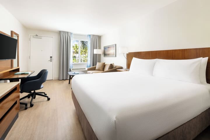 Fairfield by Marriott Inn & Suites Key West at The Keys Collection