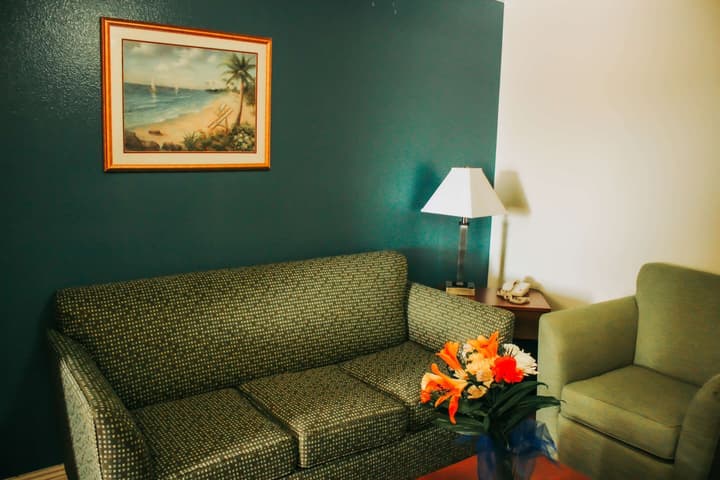Rodeway Inn & Suites Lake Havasu City