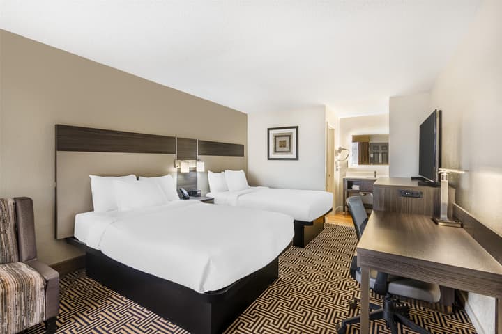 Best Western Central Inn