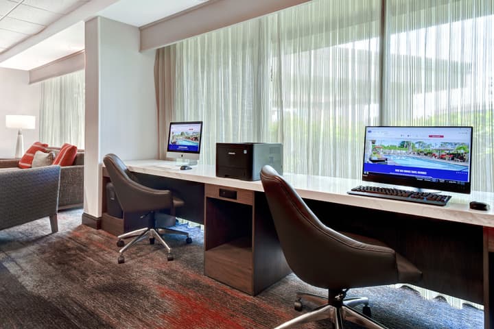 Hampton Inn & Suites Alexandria Old Town Area South
