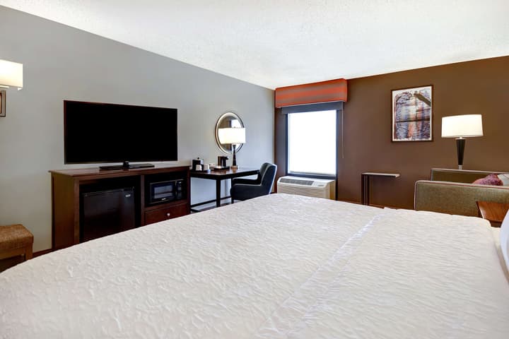 Hampton Inn & Suites Alexandria Old Town Area South