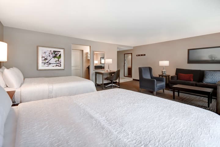 Hampton Inn & Suites Alexandria Old Town Area South