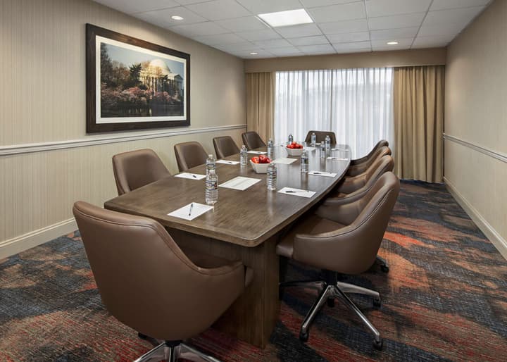 Hampton Inn & Suites Alexandria Old Town Area South