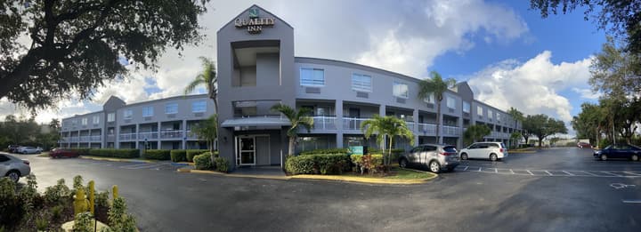 Quality Inn Miami Airport - Doral