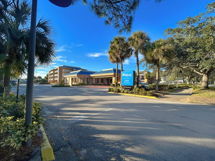 Hotel Monreale Inn & Studios I-Drive Icon Park Orlando