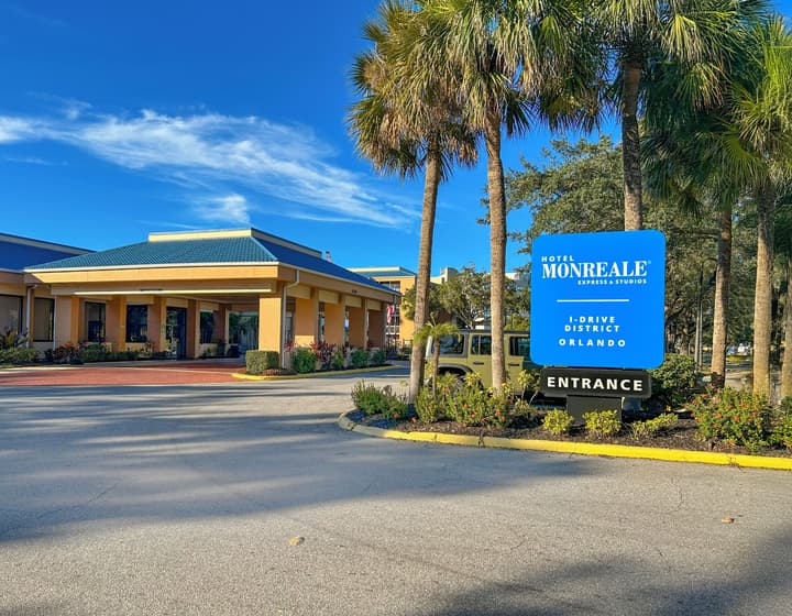 Hotel Monreale Inn & Studios I-Drive Icon Park Orlando