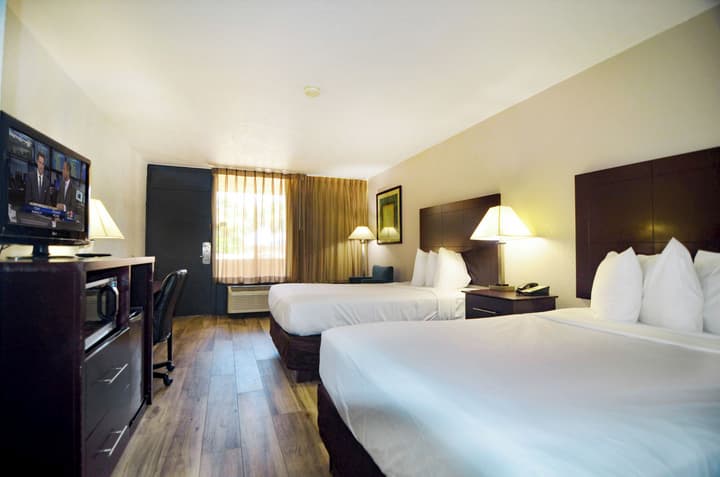 Hotel Monreale Inn & Studios I-Drive Icon Park Orlando