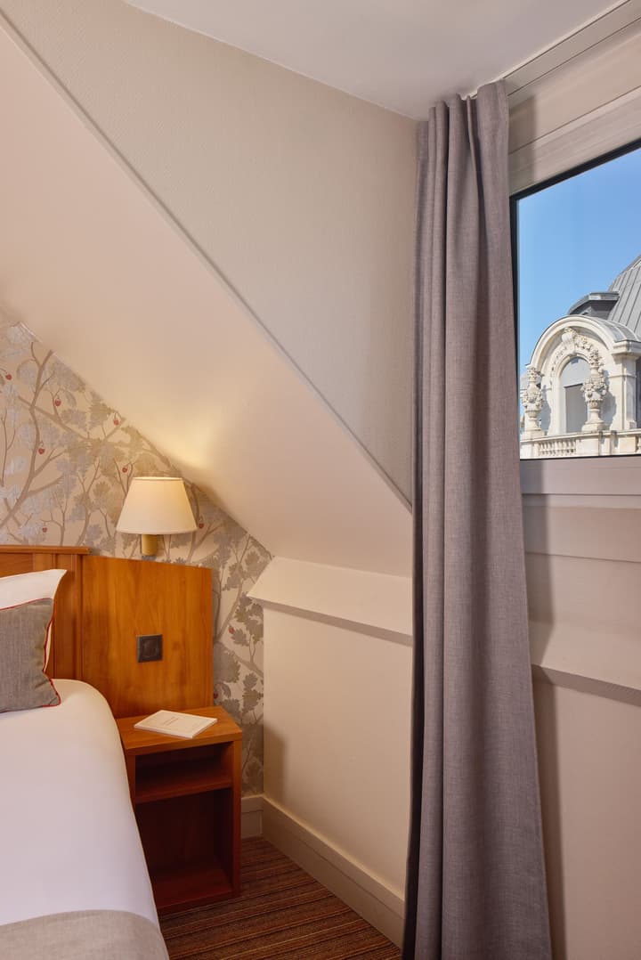 Timhotel Le Louvre