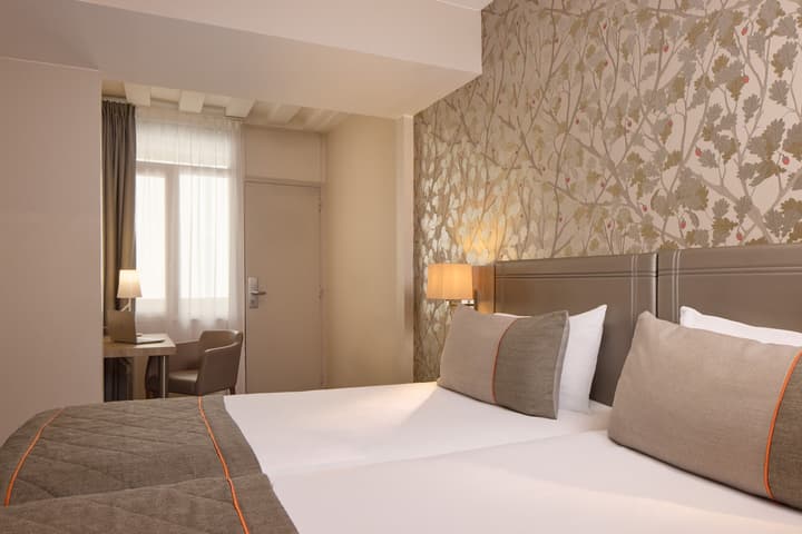 Timhotel Le Louvre
