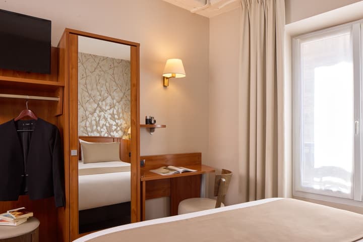 Timhotel Le Louvre
